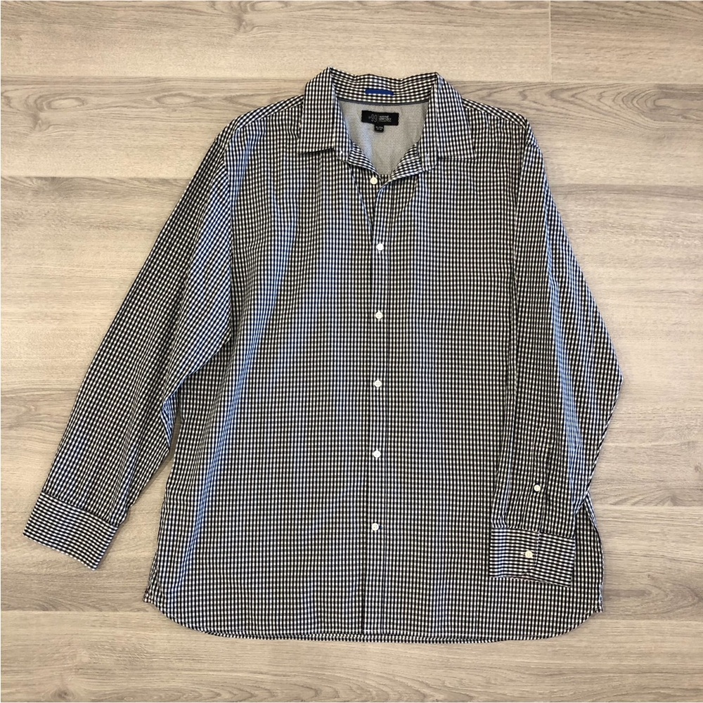 Men's Black and White Checkered Shirt